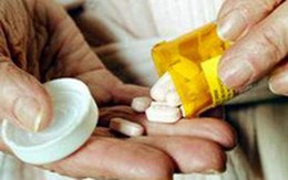 Nguyên tắc dùng thuốc cho người cao tuổi